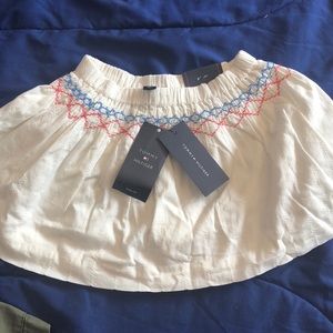 New with tags Tommy Hilfiger white skirt